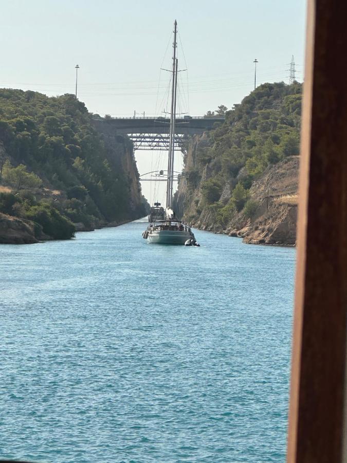 Beach Retreat In Town Corinth ภายนอก รูปภาพ